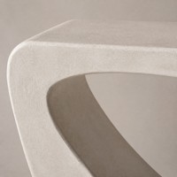 Table console sculpturale contemporaine à base ouverte, design organique évidé, pour entrée, couloir, salon, maison