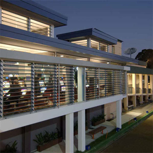 Volets intérieurs en aluminium TOMA, modernes, verticaux, réglables, à battants, pour hôtels - Product Image 4