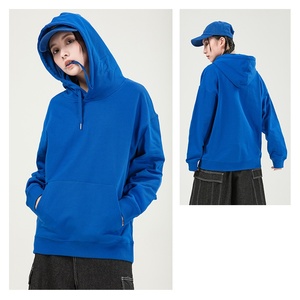 Sudadera con Capucha Extra Grande Unisex Personalizada, 330 g/m², 100 % Algodón, Felpa Francesa Roja con Cordón Ajustable - Product Image 3