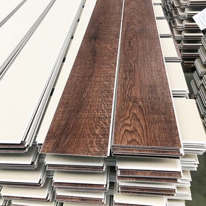 <span class=keywords><strong>Revêtement</strong></span> de sol en vinyle 3mm 5mm 6mm 7mm 8mm 10mm 12mm 60x60 Noir Clic Interlocking Chevron SPC <span class=keywords><strong>pour</strong></span> salle de bain Escaliers - Product Image 5