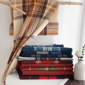 Écharpe longue pour femme, style Noël, rouge, chaude pour l'hiver, en polyester/coton, vente en gros - Product Image 5