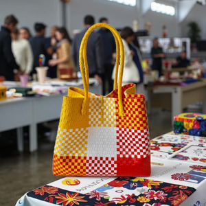 Premium Eco-Friendly Recycled Plastic <b>Handbags</b> for Women Unique Weaving Design Wholesale for Adults Apparel - Product Image 3