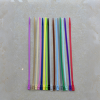 Attaches en nylon pour équipements de jeux souples, connecteurs de tuyaux en mousse robustes pour aire de jeux intérieure et construction de châteaux gonflables