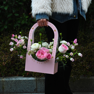 Valentine's Day Floral Art Bouquet Packaging <strong>Box</strong> Hand-Held Fresh <strong>Flower</strong> Gift <strong>Box</strong> Simple English Ivory Board <strong>Flower</strong> Shop Supplies - Product Image 4
