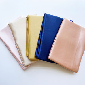 Taie d'oreiller 100% soie brodée, taille King, large choix de couleurs et motifs, luxe pour la maison et l'hôtellerie, technique de tissage - Product Image 5