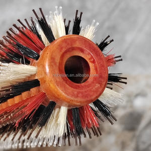 Souffleur de <span class=keywords><strong>cheveux</strong></span> professionnel manche en bois <span class=keywords><strong>brosse</strong></span> à <span class=keywords><strong>cheveux</strong></span> ronde en nylon résistant à la chaleur pour une utilisation de style de salon - Product Image 3