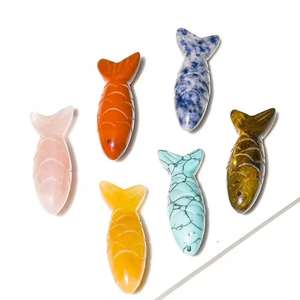 จี้แกะสลักรูปสัตว์ปลา14*38มม. น่ารัก<span class=keywords><strong>ตลก</strong></span>พิเศษเครื่องประดับหินควอตซ์สีชมพูสำหรับสร้อยคอ - Product Image 2