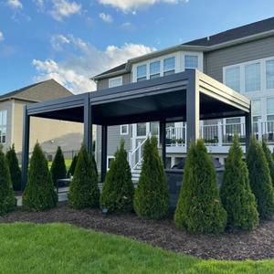 Pergola à lames orientables en aluminium thermolaqué robuste, imperméable, écologique, résistante au vent, pour extérieur, abri de jardin, prix usine, OEM - Product Image 1