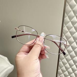 Montures de lunettes rétro en métal Danyang, monture ovale complète, anti-UV, unisexe, verres en résine, design quadrilatère 6458 - Product Image 2