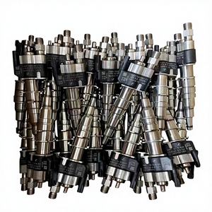 Common Rail Injector 13537585261-12 13537585261-09 Injectieklep Nozzle Auto-onderdelen voor BMW 13537585261-12 - Product Image 1