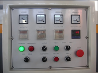 Machine de pressage sous vide économique à 2 tables pour le travail du bois, le WPC, la thermoformage de portes et le laminage de feuilles de PVC