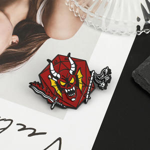 Wowei untuk Anime Season 4 aksesori pin lencana Enamel bros logam paduan berbentuk bintang klub - Product Image 2