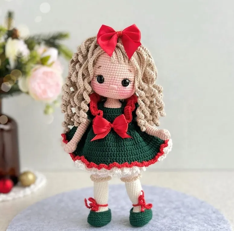 Jual obral mainan Amigurumi boneka rambut keriting warna terang mainan rajut tangan kustom boneka Crochet Kawaii
