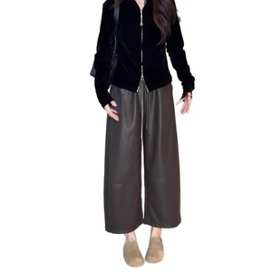 <span class=keywords><strong>Pantaloni</strong></span> Neri Casual <span class=keywords><strong>in</strong></span> Velluto e <span class=keywords><strong>Pelle</strong></span> PU Lavata da Donna, Nuovi Modelli Autunno Inverno Stile Western, Modello Harlan Slim Fit, Gamba Larga, Cropped, Vita Alta - Product Image 5