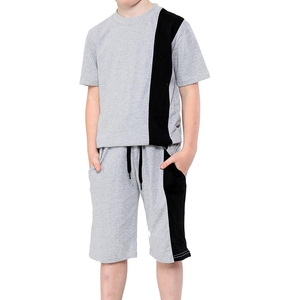 Ensemble t-shirt et pantalon pour enfants Tiny Stars, conçu pour un confort décontracté au quotidien avec une coupe élégante, idéal pour les enfants soucieux des tendances - Product Image 6