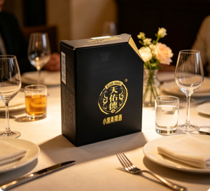 <span class=keywords><strong>Liquore</strong></span> di Cereali Fermentato all'Ingrosso, Confezione Regalo Mini Bottiglia Black Gold, Regalo Aziendale per Festività, Liquori Cinesi di Cereali - Product Image 1
