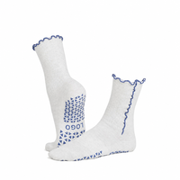 Chaussettes de yoga antidérapantes pour femmes, avec logo personnalisé OEM, style boutique, à volants, à semelle intégrale en silicone, vente en gros
