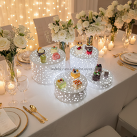Support de décoration de mariage de haute qualité, en métal creux, émettant de la couleur, pour table de dessert, base de gâteau, circulaire, cylindrique, triangulaire