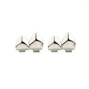 Ensemble brillant Hip Hop à la mode Grillz mode dents Grillz ensemble <span class=keywords><strong>de</strong></span> grilles supérieures et inférieures avec ensembles <span class=keywords><strong>de</strong></span> grilles à dents <span class=keywords><strong>de</strong></span> <span class=keywords><strong>vampire</strong></span> brillantes en silicone - Product Image 3