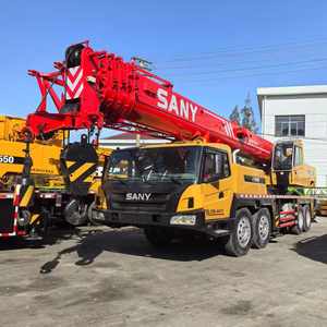 Grúa sobre Camión SANY STC800 Usada al 90% en Buen Estado, Grúa de 80 Toneladas de Segunda Mano, Grúa Sany STC800 con Sistema PLC Incluido - Product Image 1