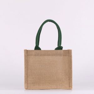Meilleures ventes Accepter taille personnalisée Logo imprimé plaine <span class=keywords><strong>toile</strong></span> <span class=keywords><strong>de</strong></span> <span class=keywords><strong>jute</strong></span> <span class=keywords><strong>sac</strong></span> fourre-tout <span class=keywords><strong>en</strong></span> <span class=keywords><strong>jute</strong></span> pour la broderie bricolage Art Craft-<span class=keywords><strong>Acheter</strong></span> <span class=keywords><strong>sac</strong></span> fourre-tout <span class=keywords><strong>en</strong></span> <span class=keywords><strong>jute</strong></span>, personnaliser - Product Image 3