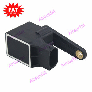 สำหรับ Mercedes-Benz CLK/E/m // CLS/SLK W169 W245 <span class=keywords><strong>W202</strong></span> W203 W210 W211เซ็นเซอร์ระดับความสูงของระบบกันสะเทือนหน้า/หลัง0105427717 - Product Image 2