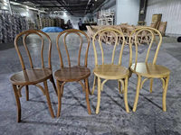 Chaise de salle à manger vintage en bois courbé, dossier en bois massif de style campagnard français, design arqué pour hôtel et salle de banquet