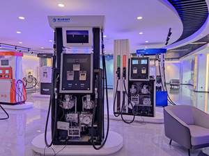 Fabricante <span class=keywords><strong>profesional</strong></span> Bluesky 1/2/4 boquillas dispensador de <span class=keywords><strong>gasolina</strong></span> y combustible para equipos de servicio de estaciones de servicio - Product Image 3