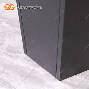 Pot de fleurs carré en acier Corten écologique galvanisé avec un design traditionnel de ferme pour une utilisation au sol à la maison et au jardin - Product Image 5