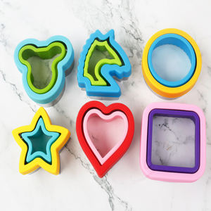 <span class=keywords><strong>Mickey</strong></span> mouse dinosaure étoile coeur formes timbre mini petit fruit légume sandwich scellant <span class=keywords><strong>emporte</strong></span>-<span class=keywords><strong>pièces</strong></span> pour enfants - Product Image 3