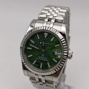 <b>Mechanical</b> <b>Watch</b> with Stainless Steel case 36/39mm Dogtooth Green Dial Equipped with NH35 Movement - Product Image 2