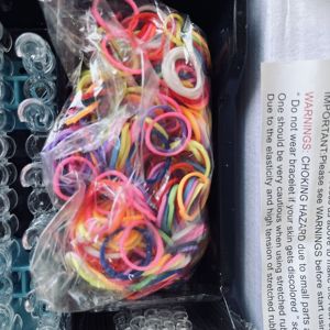 600pcs diy चोटी मिनी आकार करघा बैंड रबर पर्यावरण के अनुकूल करघा बैंड आकर्षण - Product Image 2