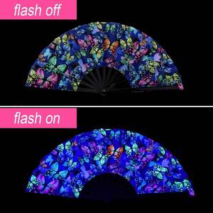 Abanico Plegable de Bambú Grande de 13 Pulgadas con Impresión Personalizada y Luz UV Holográfica, Accesorio para Fiestas y Festivales, Ideal para Regalo - Product Image 3