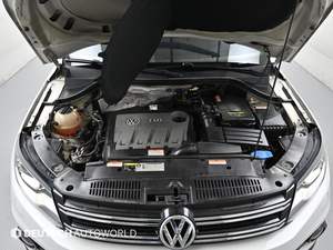 Véhicule d'occasion certifié pour Tiguan 2015 2.0 TDI Automatique Diesel SUV Compact Fiable Économe en carburant Véhicule allemand Conduite à gauche - Product Image 2