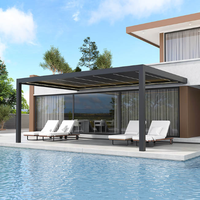 Pergola motorisée moderne en aluminium, résistante aux intempéries, avec toit à lames motorisées pour jardin et villa