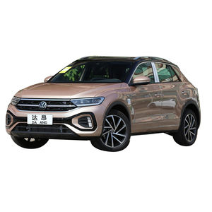 En Stock v w <span class=keywords><strong>T</strong></span> <span class=keywords><strong>Roc</strong></span> R <span class=keywords><strong>Line</strong></span> 2024 1,5 <span class=keywords><strong>T</strong></span> 300TSI 2WD Starlight Edition con panorámica Sunproof SUV - Product Image 1