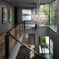 Rampe intérieure avec câble métallique, balustrade noire avec main courante