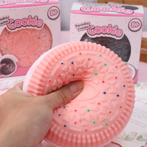 Juguete Sensorial Antiestrés de Silicona TPE Super Jumbo Press-Doh con Forma de Galleta para Apretar y Aliviar el Estrés, Unisex - Product Image 1