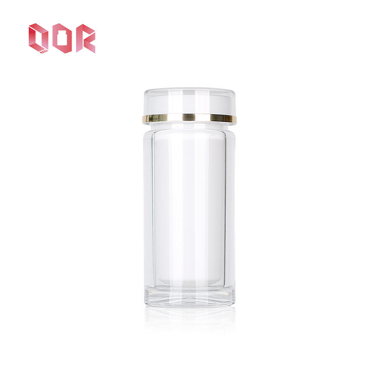 สีขาวโปร่งใส