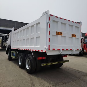 Promotion : Camion benne lourd HOWO 6x4 Euro 2, moteur diesel automatique Weichai neuf pour le transport de matériaux en vrac et les projets à l'étranger - Product Image 1