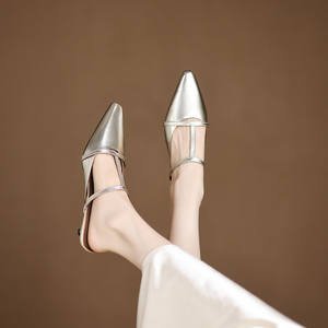 Chaussures décontractées en cuir pour femmes, couleur unie, bout pointu, style simple, pantoufles à talons hauts en peau de mouton à semelle souple - Product Image 4