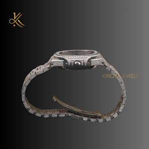 Reloj atemporal de diamantes Moissanite para hombre con materiales de primera calidad Estilo audaz y lujo duradero Diseñado para un aspecto moderno - Product Image 5