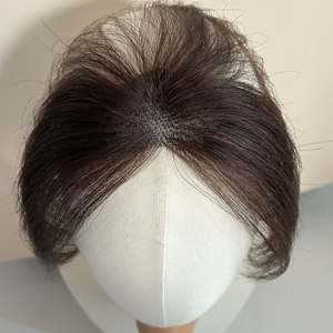 Frangia Sottile e Ordinata in <span class=keywords><strong>Veri</strong></span> <span class=keywords><strong>Capelli</strong></span> Umani al 100%, Frangia 3D Naturale con Parte Centrale, Topper in <span class=keywords><strong>Capelli</strong></span> Umani Marroni con Clip, Extension per <span class=keywords><strong>Capelli</strong></span> - Product Image 1