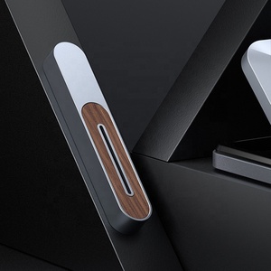 Deodorante per Auto di Lusso Personalizzato, Aromaterapia in Lega di Alluminio e Legno, Diverse Fragranze, Profumo per Auto in Confezione Convenienza - Product Image 2