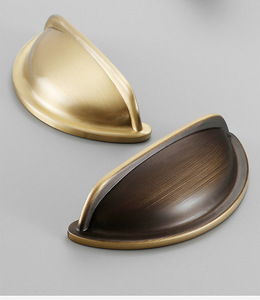 Antique Brass Cup <strong>Shell</strong> <strong>Handle</strong> <strong>Pull</strong> for Dresser and Bedroom Furniture Cabinet Hardware <strong>Kitchen</strong> Cupboard <strong>Drawer</strong> <strong>Knob</strong> <strong>Handles</strong> - Product Image 3