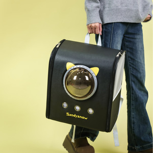 Factory direct supply of cat <b>carriers</b>, <b>pet</b> bags, portable, breathable, foldable cat bags, and <b>pet</b> supplies. - Product Image 1