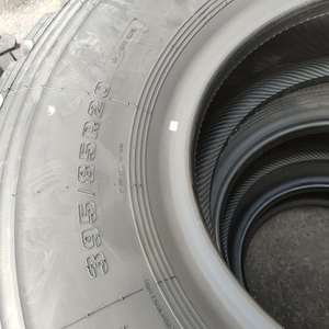 Pneumatici antincendio pneumatici per gru 305/365/395/335/80 r20/80 r18/85 r20 Full wire radiale vuoto Wide body truck Crane pneumatico speciale - Product Image 3