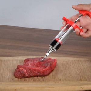 Seringue à marinade pour viande BBQ avec 3 aiguilles en acier inoxydable – Outil de cuisine pour porc, steak et sauces - Product Image 4
