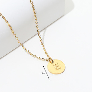 Collar con Colgante de Letra de Acero Inoxidable, Chapado en Oro de 18K, Inicial de la A a la Z, Joyería Unisex para Regalo - Product Image 4