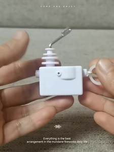 Cavo giocattolo scodinzolante cavo movimento coda scodinzolante vibratore su catena gatto e cane scodinzolante movimento della coda - Product Image 4